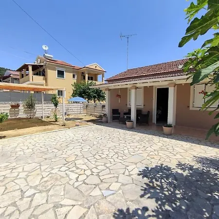 Apartment Bella Casa Petriti (Corfu)